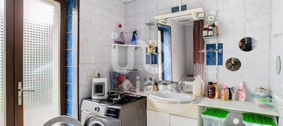 3 bedrooms House in Faux-Fresnay, France No. 158065 4