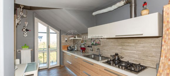 3 Schlafzimmer Haus in Lauriano, Italy, Nr. 43574 22