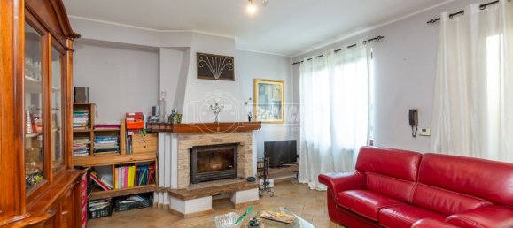 3 Schlafzimmer Haus in Lauriano, Italy, Nr. 43574 14