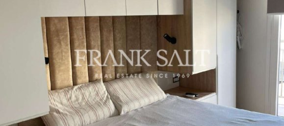 3 bedrooms Penthouse in Sliema, Malta No. 2682 5