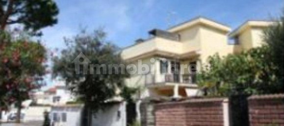 2 bedrooms Apartment in Ardea, Italy No. 292207 6