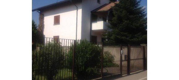5 rooms Villa in Marcallo con Casone, Italy No. 254327 3