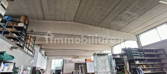 5-salle Entrepôt à Lugo, Italy No. 178198 33