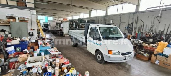 5-salle Entrepôt à Lugo, Italy No. 178198 29