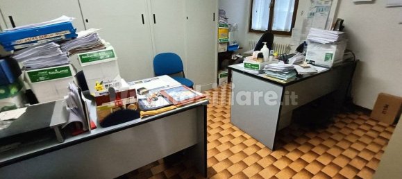 5-salle Entrepôt à Lugo, Italy No. 178198 17