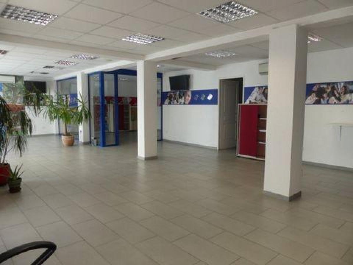 Büro in Delle, France 125m², Nr. 20922