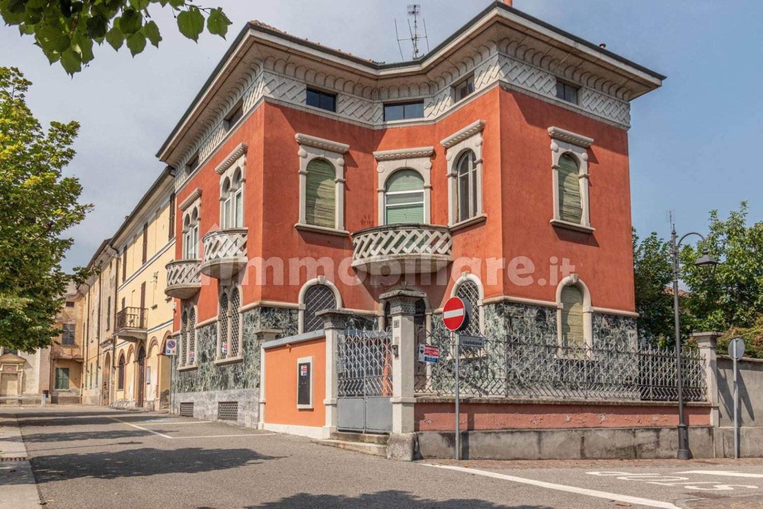 3 rooms Commercial property in Frascarolo, Italy No. 152188