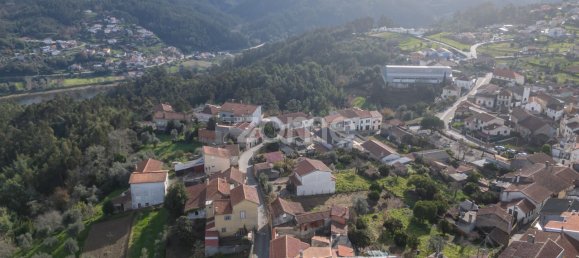 Casa de 4 dormitorios en Lorvao, Portugal No. 13071 13