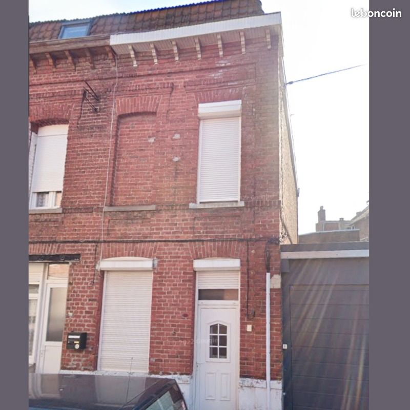 Casa de 4 dormitorios en Henin-Beaumont, France No. 221575