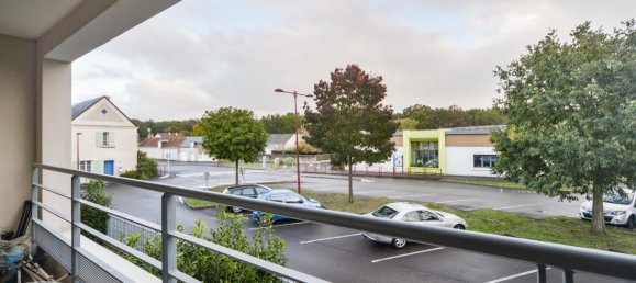 2 bedrooms Apartment in Veigne, France No. 90176 6