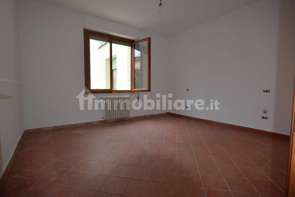 3 bedrooms Apartment in Poggibonsi, Italy No. 167107