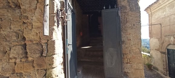 Apartamento de 2 habitaciónes en Castelnuovo di Porto, Italy No. 61181 3