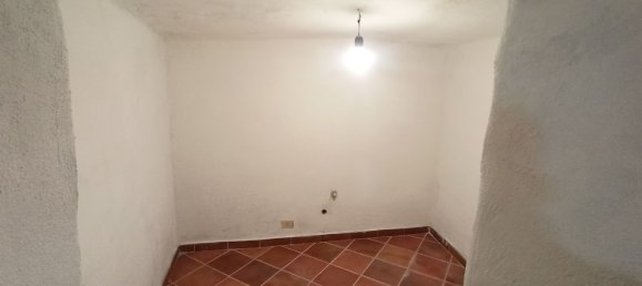 Apartamento de 2 habitaciónes en Castelnuovo di Porto, Italy No. 61181 24