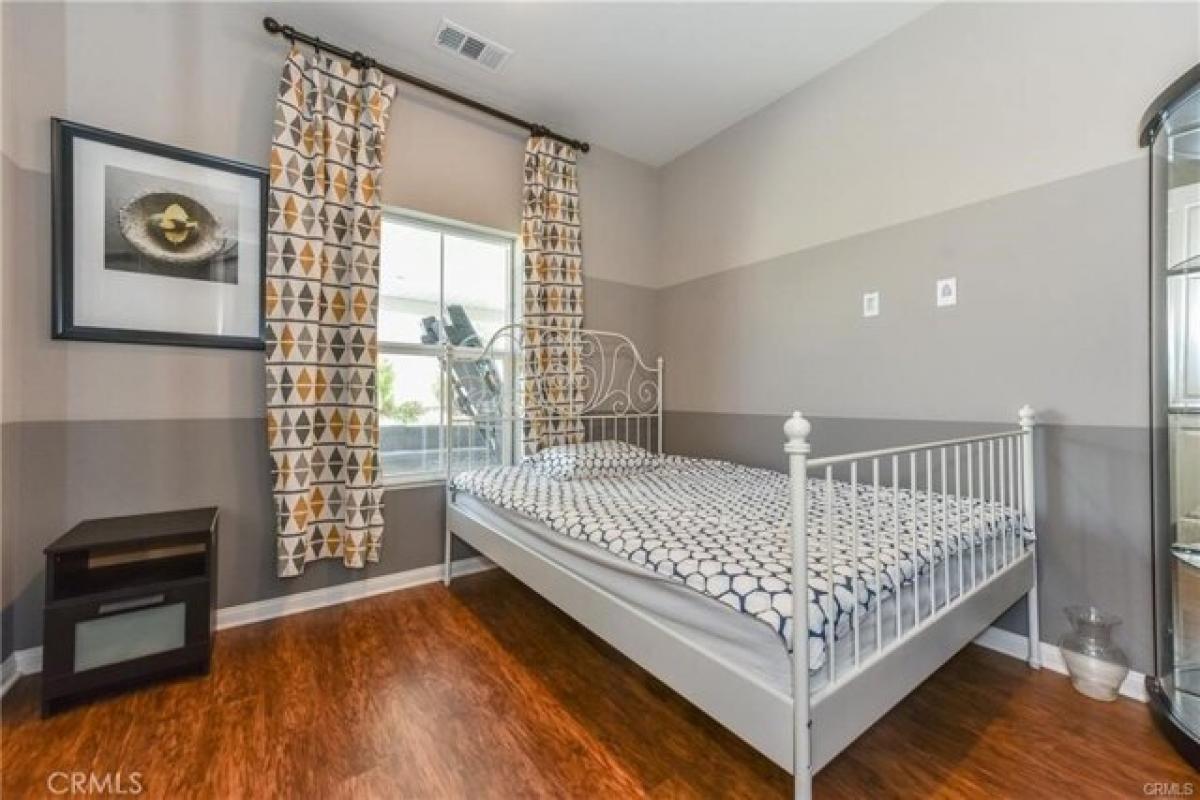 4 chambres Maison à Moreno Valley, USA No. 379461