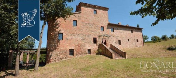 9 Schlafzimmer Haus in Urbino, Italy, Nr. 55000 3