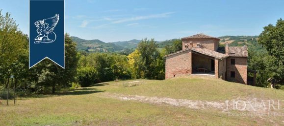 9 Schlafzimmer Haus in Urbino, Italy, Nr. 55000 5