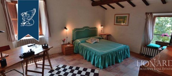9 Schlafzimmer Haus in Urbino, Italy, Nr. 55000 40