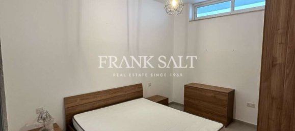 3 bedrooms Maisonette in Sliema, Malta No. 11487 2