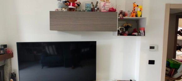 3 rooms Apartment in Olgiate Molgora, Italy No. 9697 40