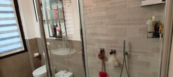 3 rooms Apartment in Olgiate Molgora, Italy No. 9697 21