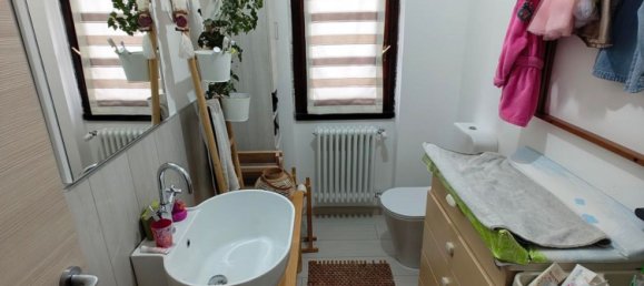3 rooms Apartment in Olgiate Molgora, Italy No. 9697 16