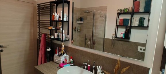 3 rooms Apartment in Olgiate Molgora, Italy No. 9697 20
