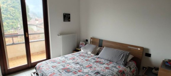 3 rooms Apartment in Olgiate Molgora, Italy No. 9697 23