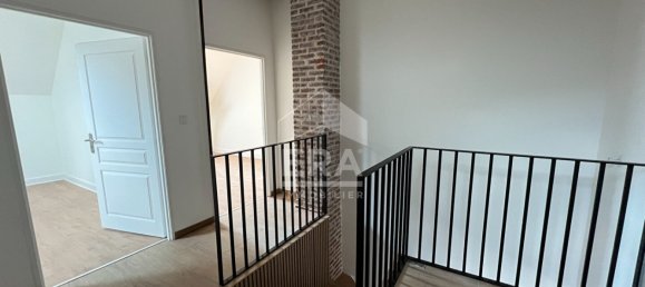 Квартира с 4 комнатами в Бьян-сюр-Ду, Франция № 208707 10