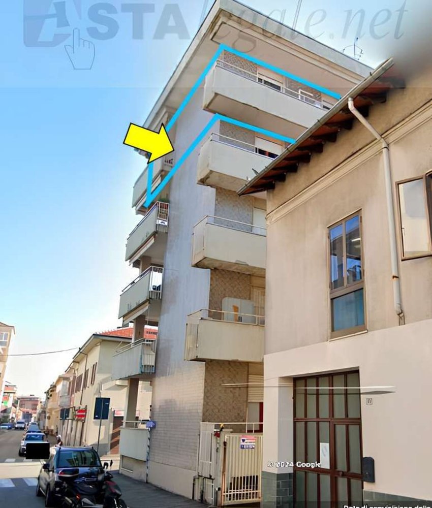 4-Zimmer Penthouse in Busto Arsizio, Italy, Nr. 94182