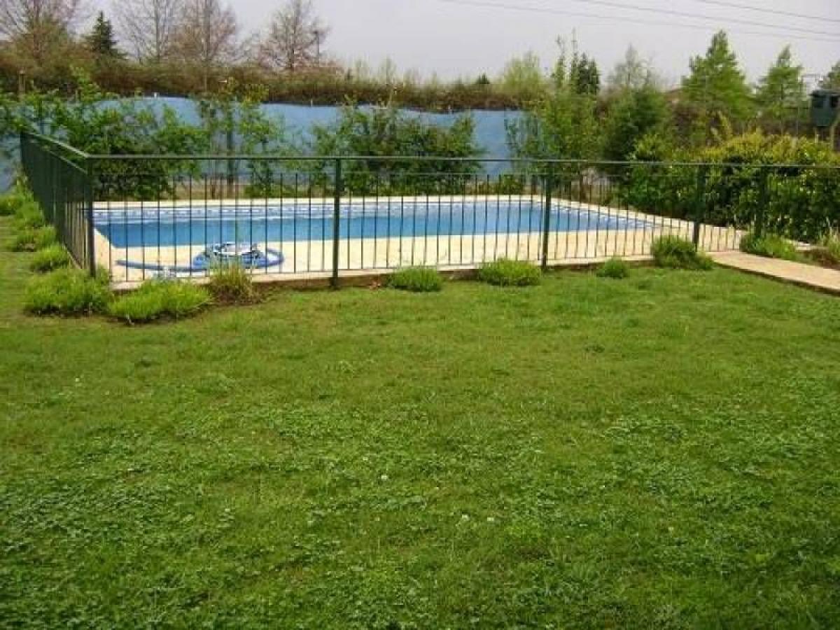 Дом с 3 спальнями в Пилар, Аргентина № 96615