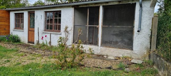 2 bedrooms House in Les Bordes, France No. 73712 2