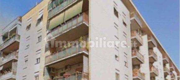 Квартира с 2 спальнями в Рим, Италия № 16604 20