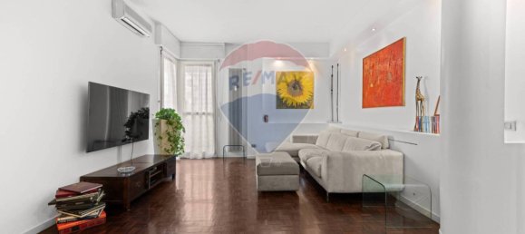 Apartamento T2 em Segrate, Italy N.º 341953 3