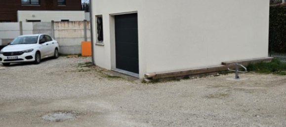 2 bedrooms Villa in Ingre, France No. 226569 9