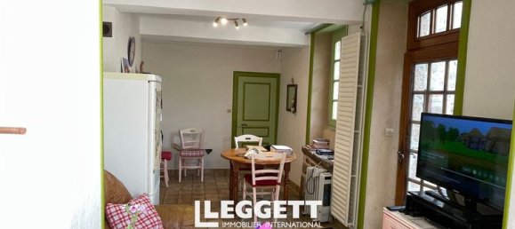 3 bedrooms House in Mayenne, France No. 301884 4