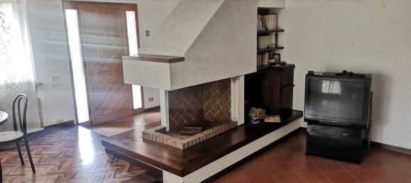 8غرفة فيلا في Montevarchi, Italy رقم 175208 9