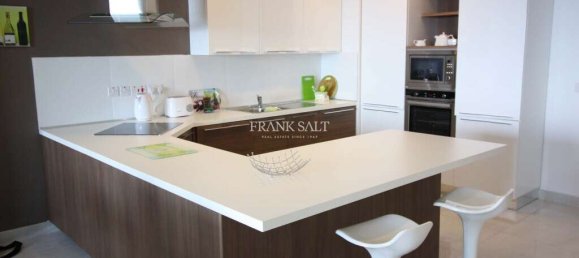 2 bedrooms Apartment in Sliema, Malta No. 7024 18