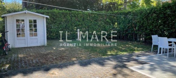 5 bedrooms Villa in Montignoso, Italy No. 48027 31