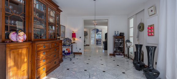 4 bedrooms Villa in Krefeld, Germany No. 110189 16