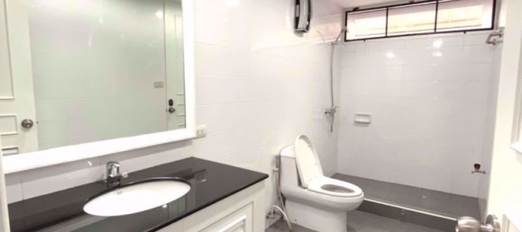 2 bedrooms Condo in Watthana, Thailand No. 9532 7