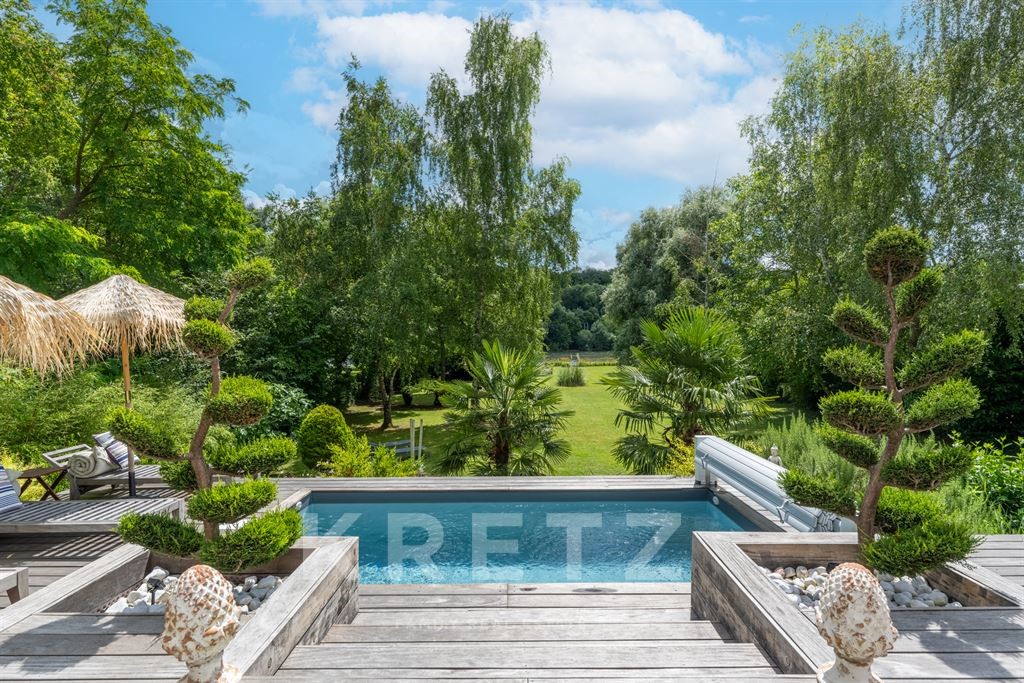 5 bedrooms Villa in Boissettes, France No. 347905