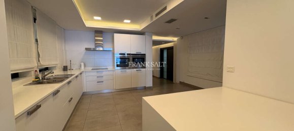 3 bedrooms Apartment in Sliema, Malta No. 11322 10