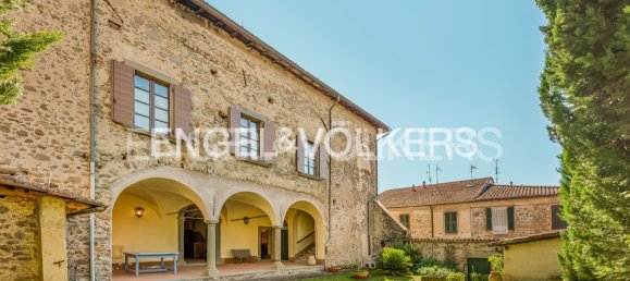 3 غرف نوم فيلا في Villafranca in Lunigiana, Italy رقم 297779 2