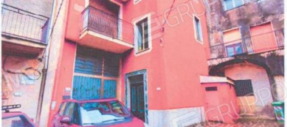 5 rooms Apartment in Altavilla Silentina, Italy No. 182078 10