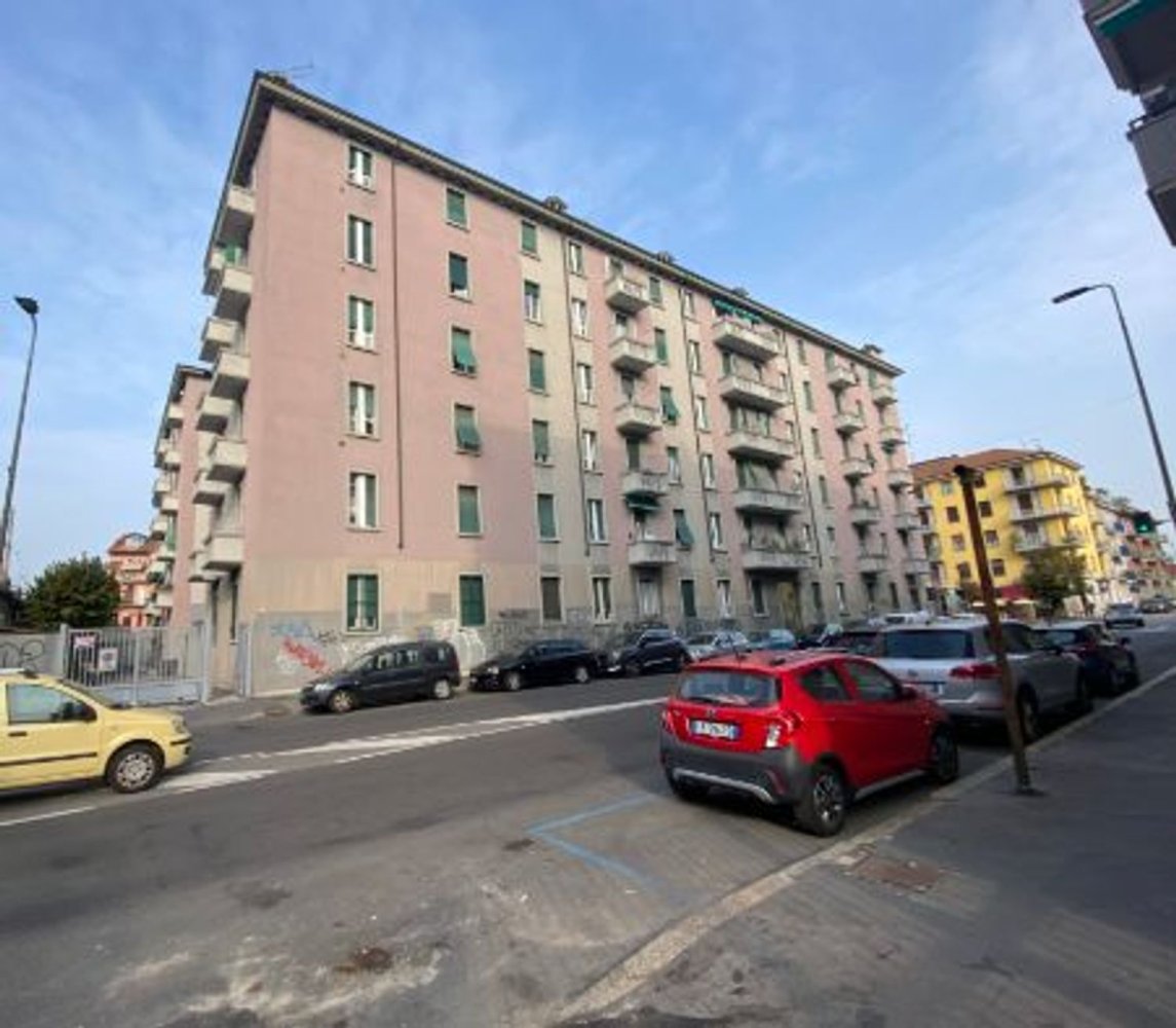 2-Zimmer Wohnung in Milan, Italy, Nr. 241168