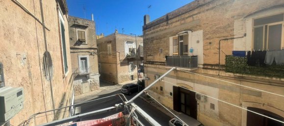 Квартира с 2 комнатами в Бишелье, Италия № 284066 4