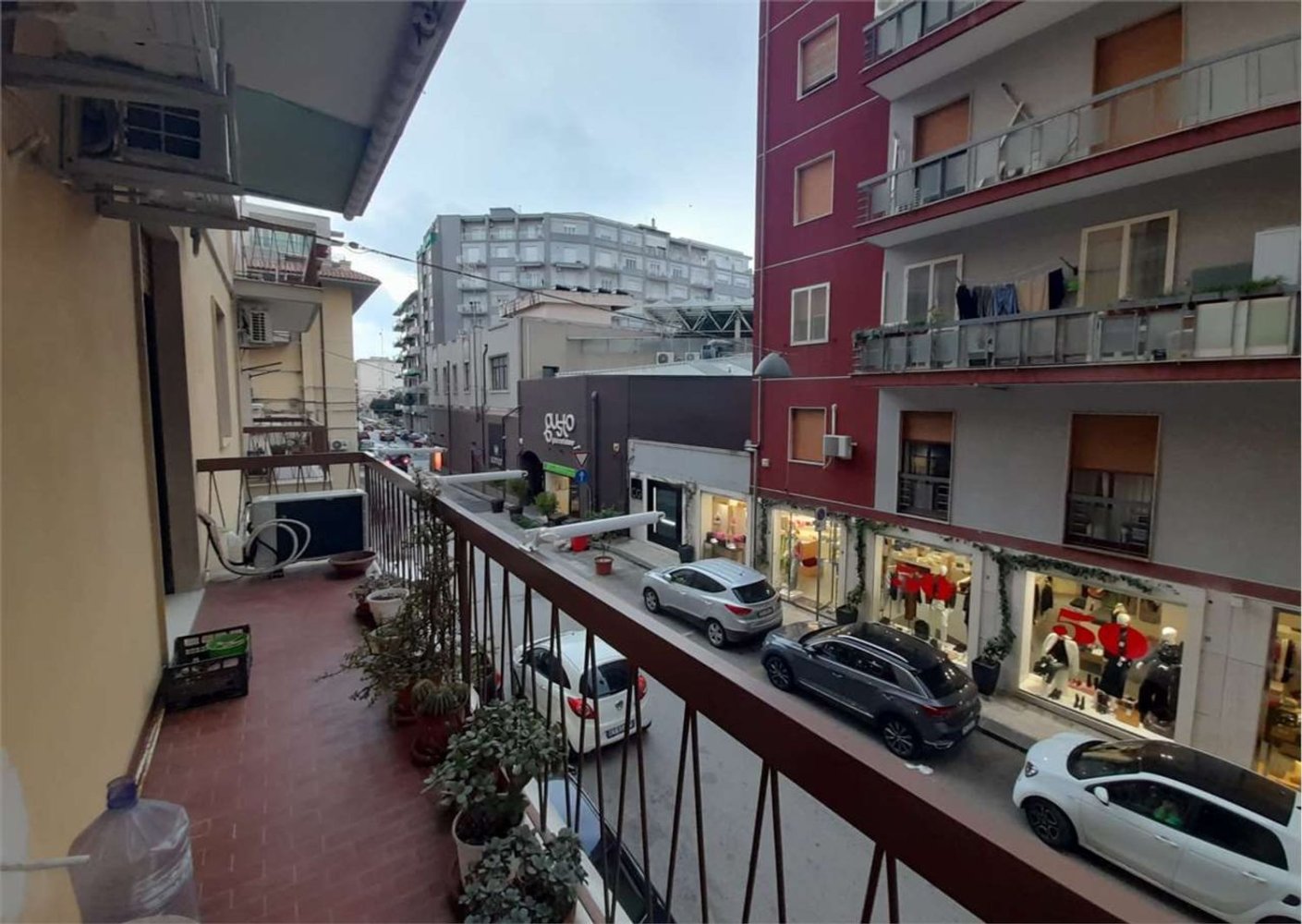 5 rooms Apartment in Syracuse, Italy No. 243044