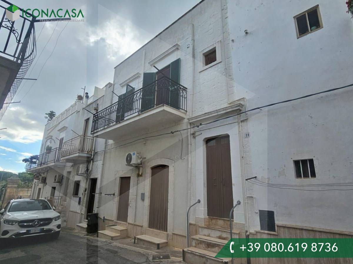 4 rooms House in Ceglie Messapica, Italy No. 29335