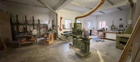 15 rooms Building in Bayreuth, Germany No. 270622 4