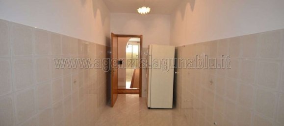 5 rooms House in Marsala, Italy No. 138127 11